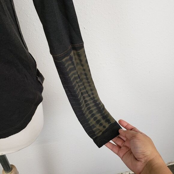 Free people black Henley with tie dye cuffs - Picture 8 of 8